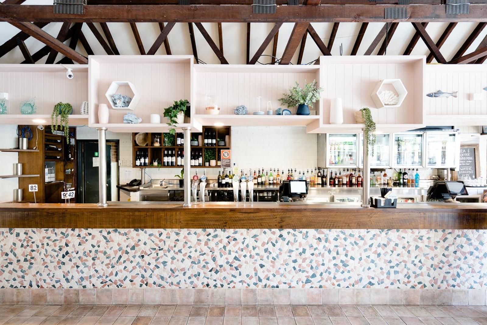 Avoca Beach Hotel Екстериор снимка