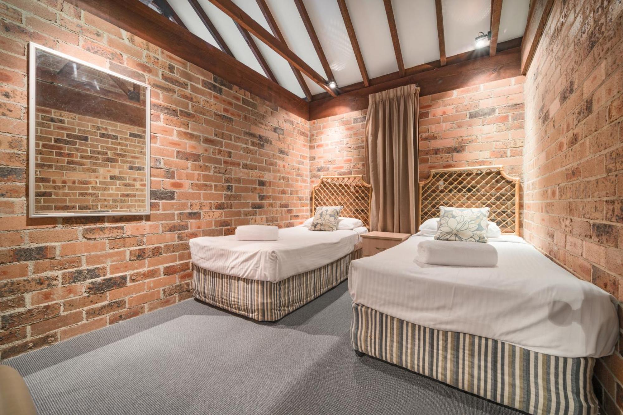 Avoca Beach Hotel Екстериор снимка
