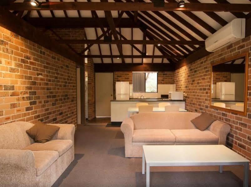 Avoca Beach Hotel Екстериор снимка