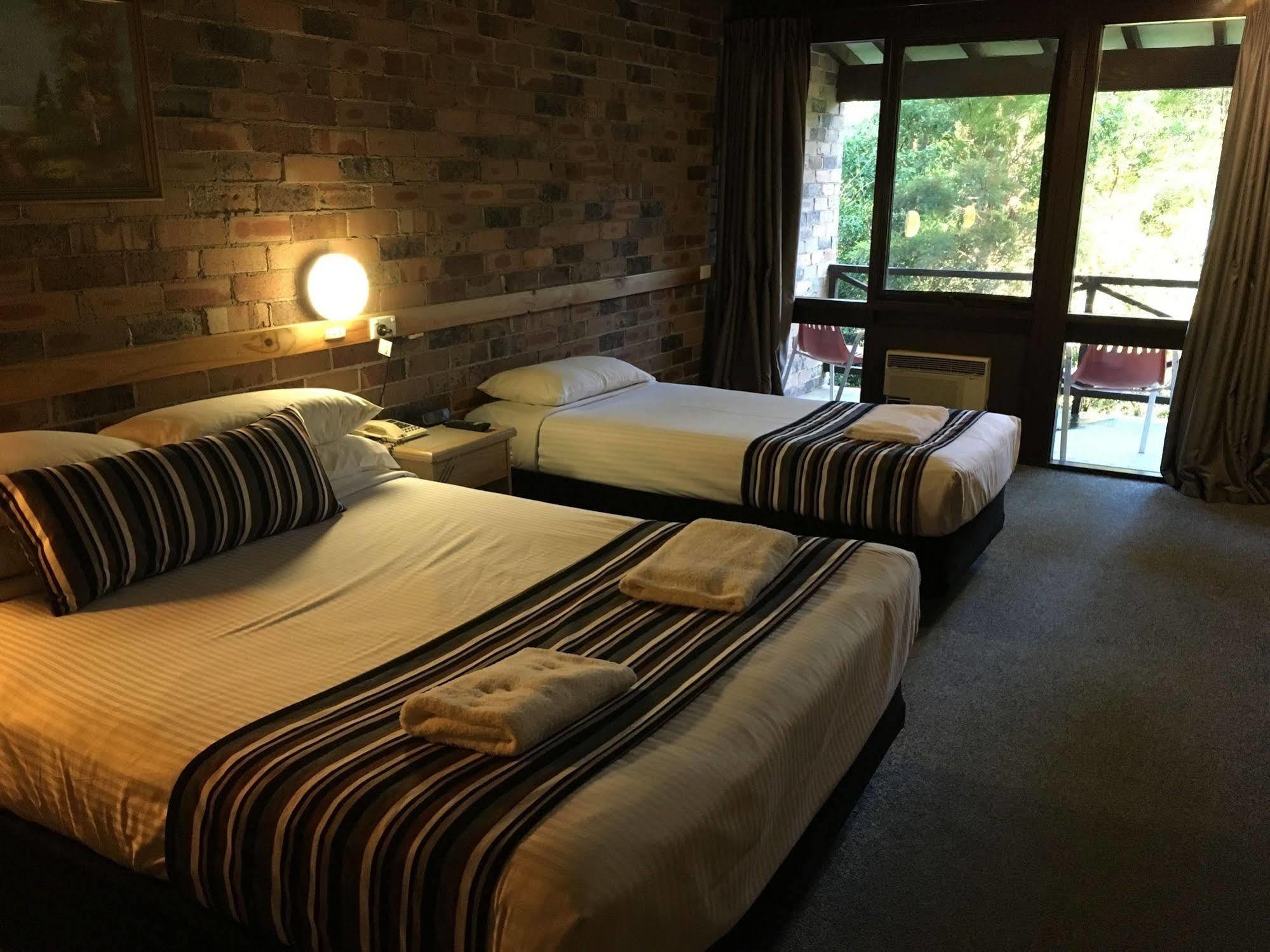 Avoca Beach Hotel Екстериор снимка